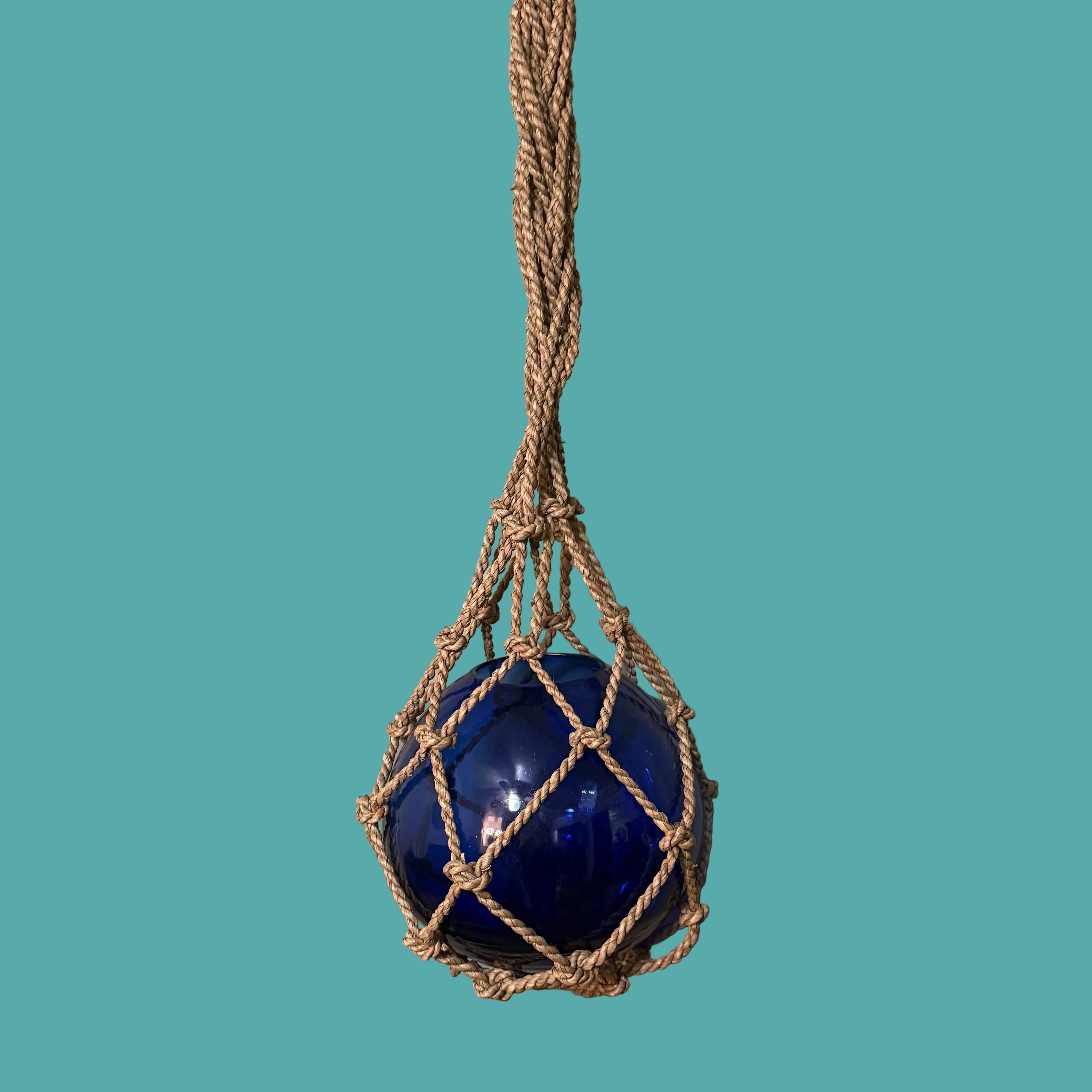 blue fishing net decor Nautical Blue Glass Fishing Float With Sea Grass Netting 8" in diamete –  The Tiki Stop