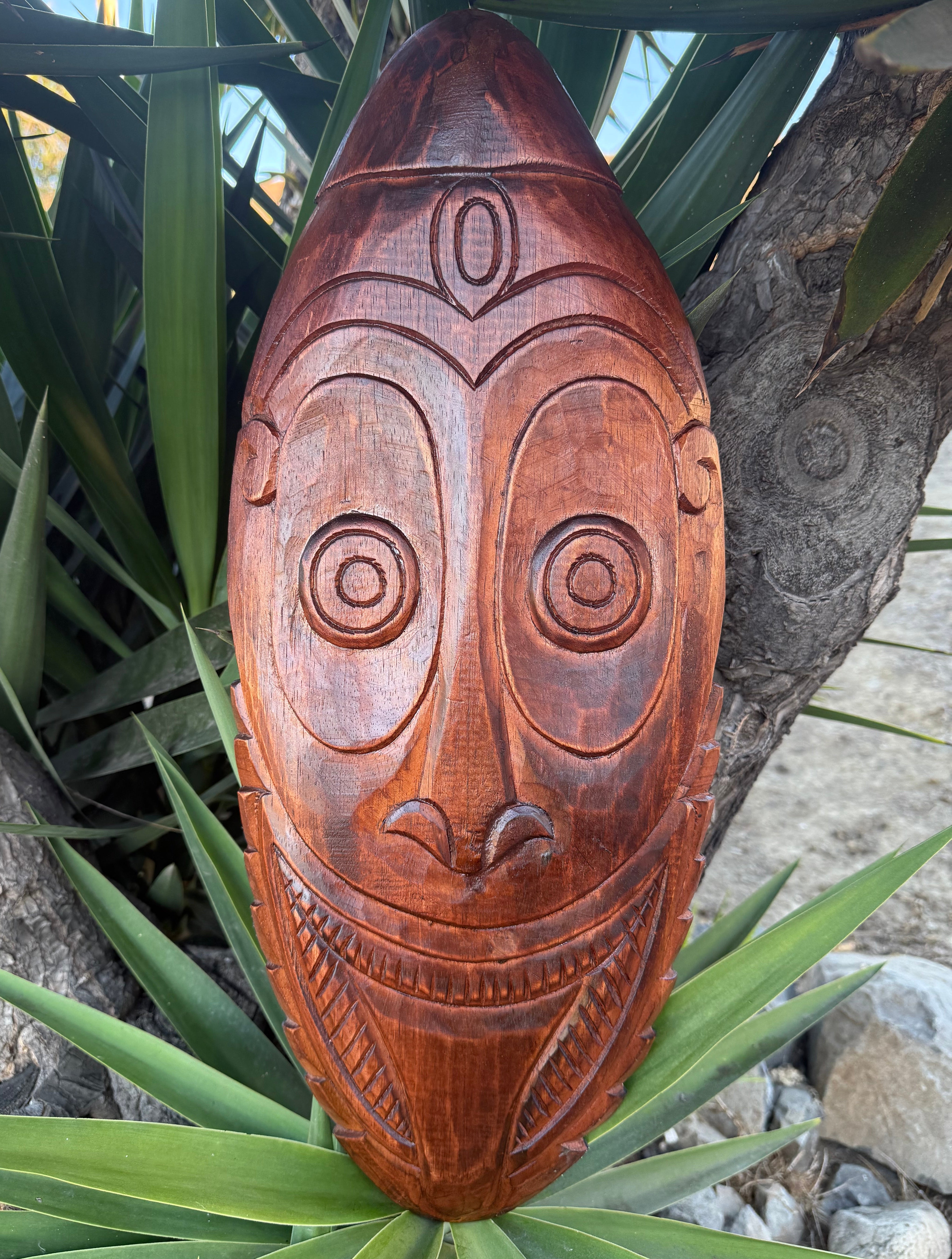 Trader Sam’s Enchanted Tiki Room Tiki Mask Tropical Bar Patio Home Decor 24"x 9.5"